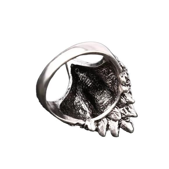 Antiqued Ancient Silver Round Red Crystal Eye Falcon Head Ring Size 10 - Picture 2 of 6